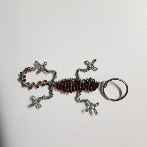 BUNDLE: Beadful Artisan Handmade Vintage Keychains/Keyrings (Multiple Styles) - Picture 3 of 7